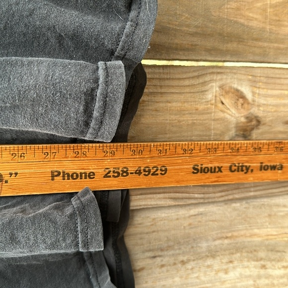 VTG 90s Disney Winnie The Pooh T-Shirt Sz L Black Flower Butterfly Graphic Tee - Picture 6 of 7